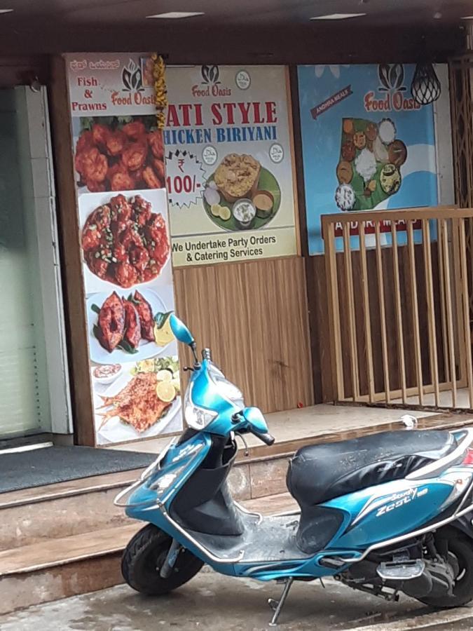 Sapphire Inn バンガロール エクステリア 写真